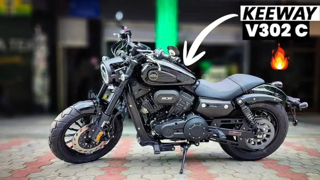 Keeway V302 C