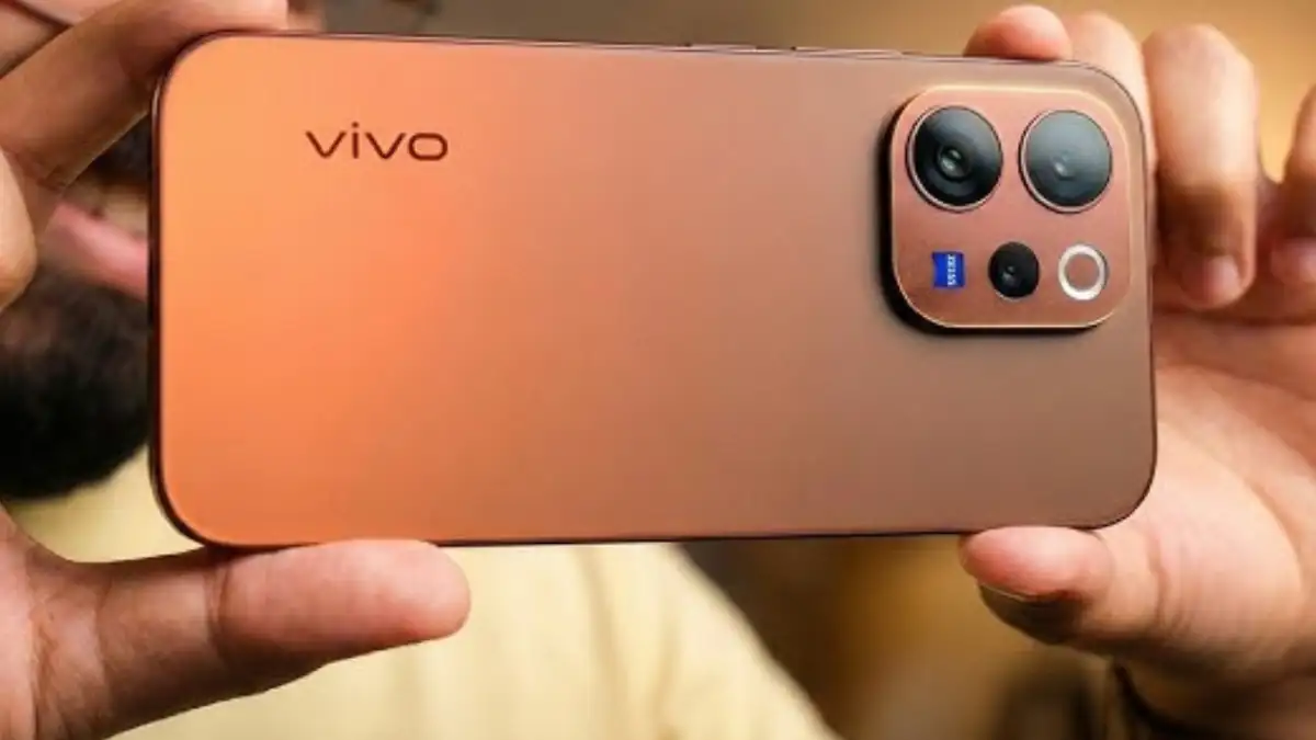 Vivo V70
