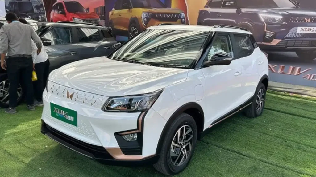 Mahindra XUV400 ev