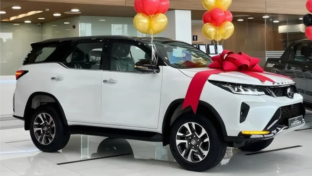 Toyota Fortuner Legender